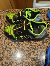 Sandali con luci funzionanti skechers taglia 36 e due paia di ciabatte tg 35-36