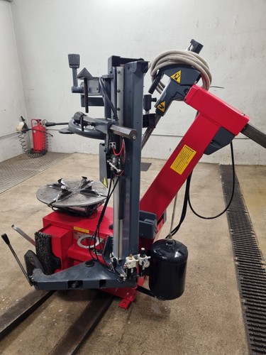 Smontagomme auto mondolfo - smontagomme,