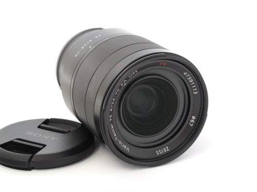Sony 70mm za oss - 24-70mm, t*