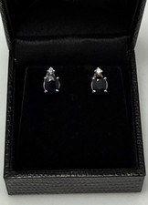 18KT WHITE GOLD SAPPHIRE AND