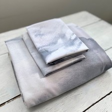 CALVIN KLEIN Moonstone KING