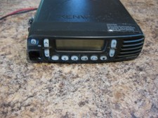 Kenwood TK-8180-K Radio mobile analogica UHF (lotto #KY620)