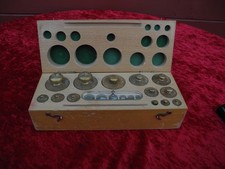 antichi pesi antichi in ottone