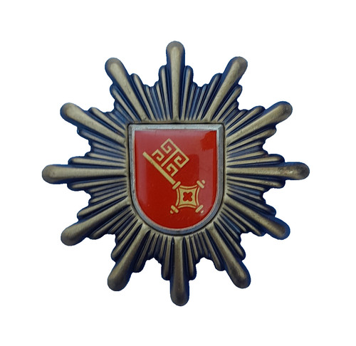 Old police cap badge bremen - old,
