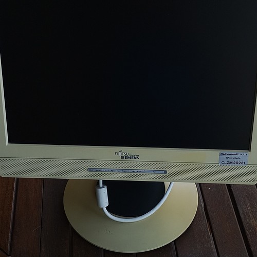Fujitsu siemens cl20m22z - fujitsu,