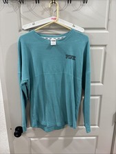 Top blu manica lunga Victoria