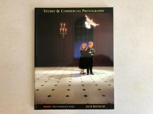 Studio commercial - studio, &