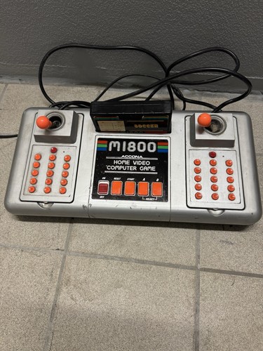 Ancienne console jeu vidéo