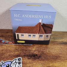 Trip Trap Hans Christian Andersen's House Building Statuina Danimarca Modelhuse 9