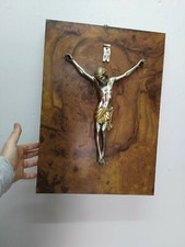 capezzale cristo in croce