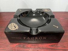 Posacenere Padron in ceramica