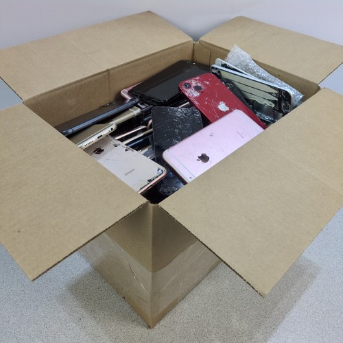 Huge lot iphones for - huge,