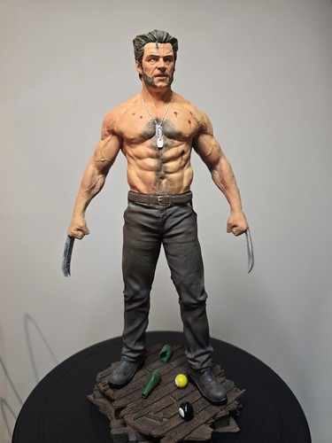 Wolverine logan action figures - logan,