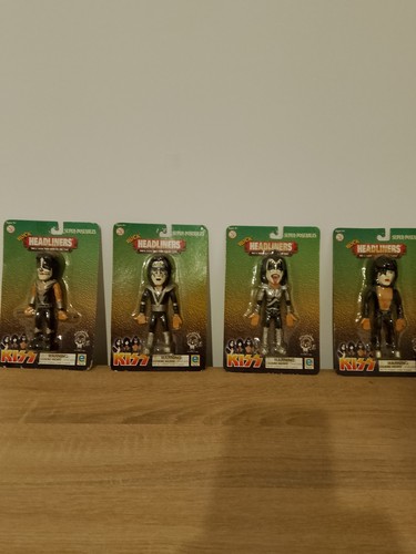 Kiss rock band action - kiss,