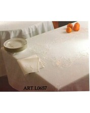 Tovaglia RICAMATA A MANO made in Italy LINO CLARA