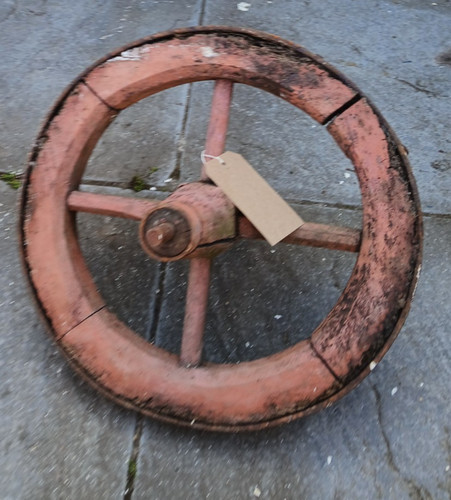 Antica ruota carriola in - ruota,