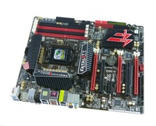 ASROCK Fatal1ty Z77 scheda