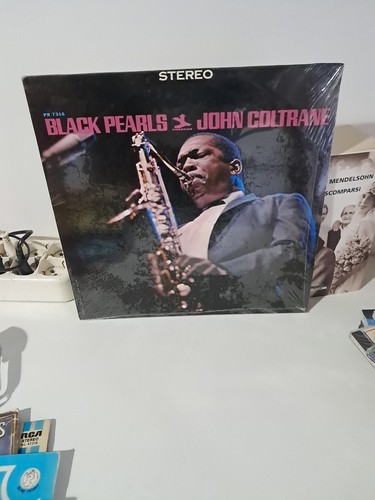John coltrane black - black, pearls