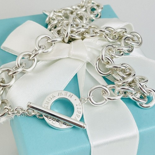 Collana con chiusura cerchio - chiusura,