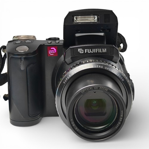 Fujifilm finepix 6900 zoom 1 - zoom, 3,1