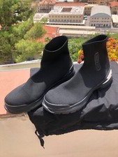 scarpe praticamente come nuove