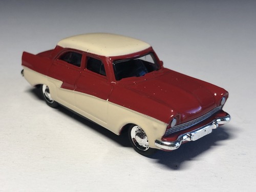 Iconica ford taunus - 17m, grell