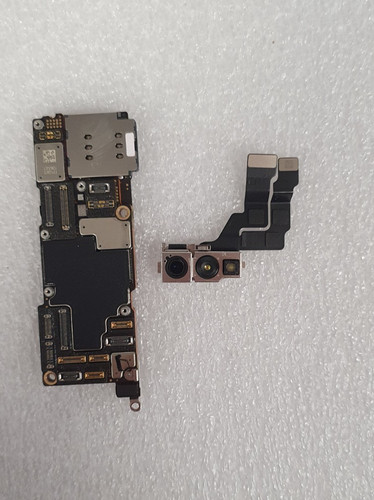 Apple iphone pro - 14,