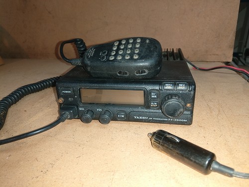 Yaesu 2500m - yaesu, ft-2500m