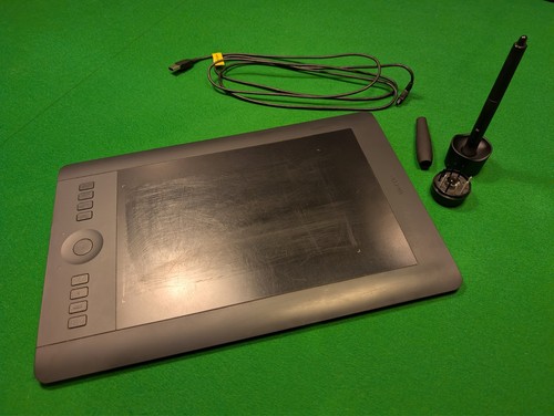Wacom intuos pro - wacom,