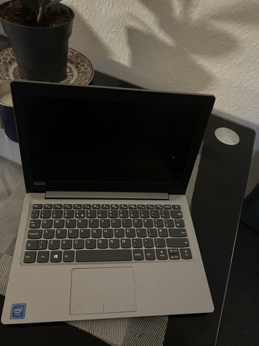 Lenovo idea pad non - idea,