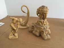 statuette statue sopra mobili tipo avorio vintage