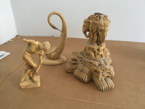 Statuette statue sopra mobili - statuette,