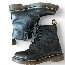 Dr. Martens taglia 6 1460
