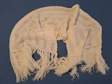 SCIARPA Interamente realizzata A MANO colore Bianco Con filo lurex - idea regalo