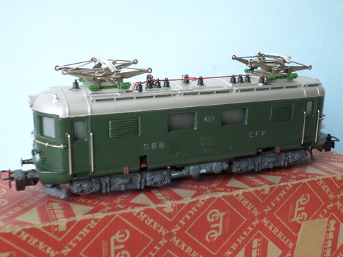 Märklin motrice ret 800 - ret, +