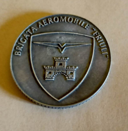 Vecchia medaglia brigata - vecchia,