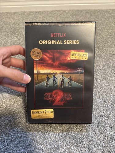 Stranger things season - things,