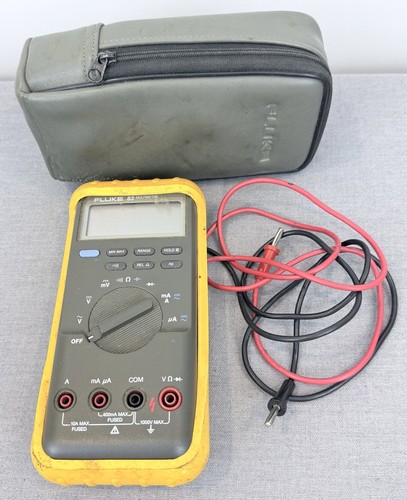 Multimetro elettrico