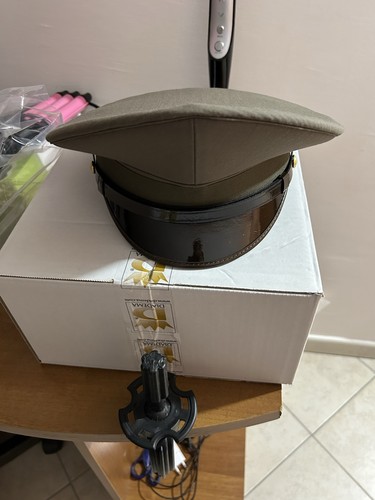 Berretto tesa cappello rigido