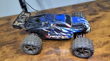 Traxxas E-Revo 1/16 Vxl ~ rullo / cursore ~ servo non testato ~ con corpo e ruote ~