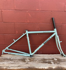 42cm Surly Long Haul Trucker