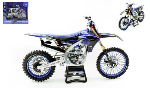Modellino moto scala 1:1