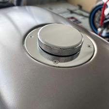 Tappo serbatoio a vite con