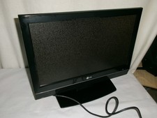 LG 20" TV 20LS7D w desk stand