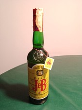 J &B RARE BLENDED SCOTCH