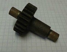 INGRANAGGIO OZIOSO PIAGGIO SI' con VARIATORE CIAO PORTER CODICE 124075 ORIGINALE