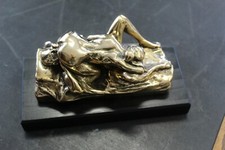 Statua in bronzo a cera persa