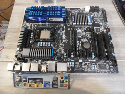 Scheda madre gigabyte - scheda,