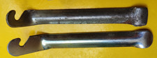 STURDY CHROMED STEEL IRONS