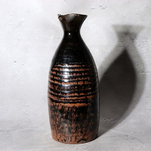 Antica bottiglia sake - antica,
